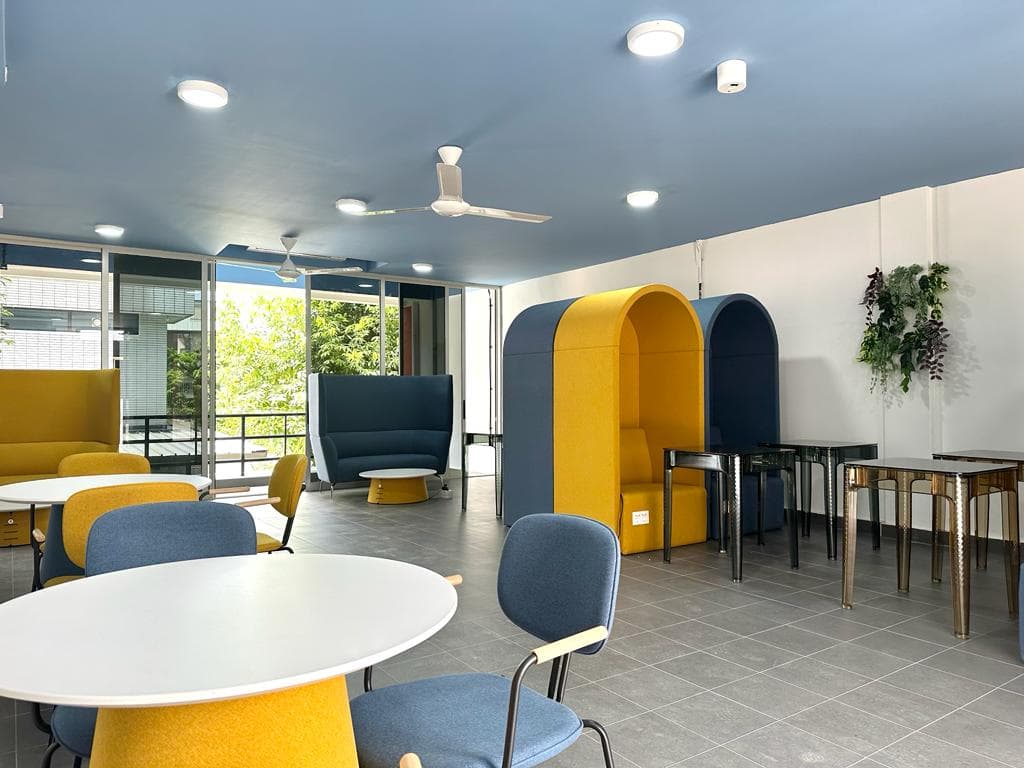 2 Bedder | Premium | CAMPUS by The Assembly Place - Media 5